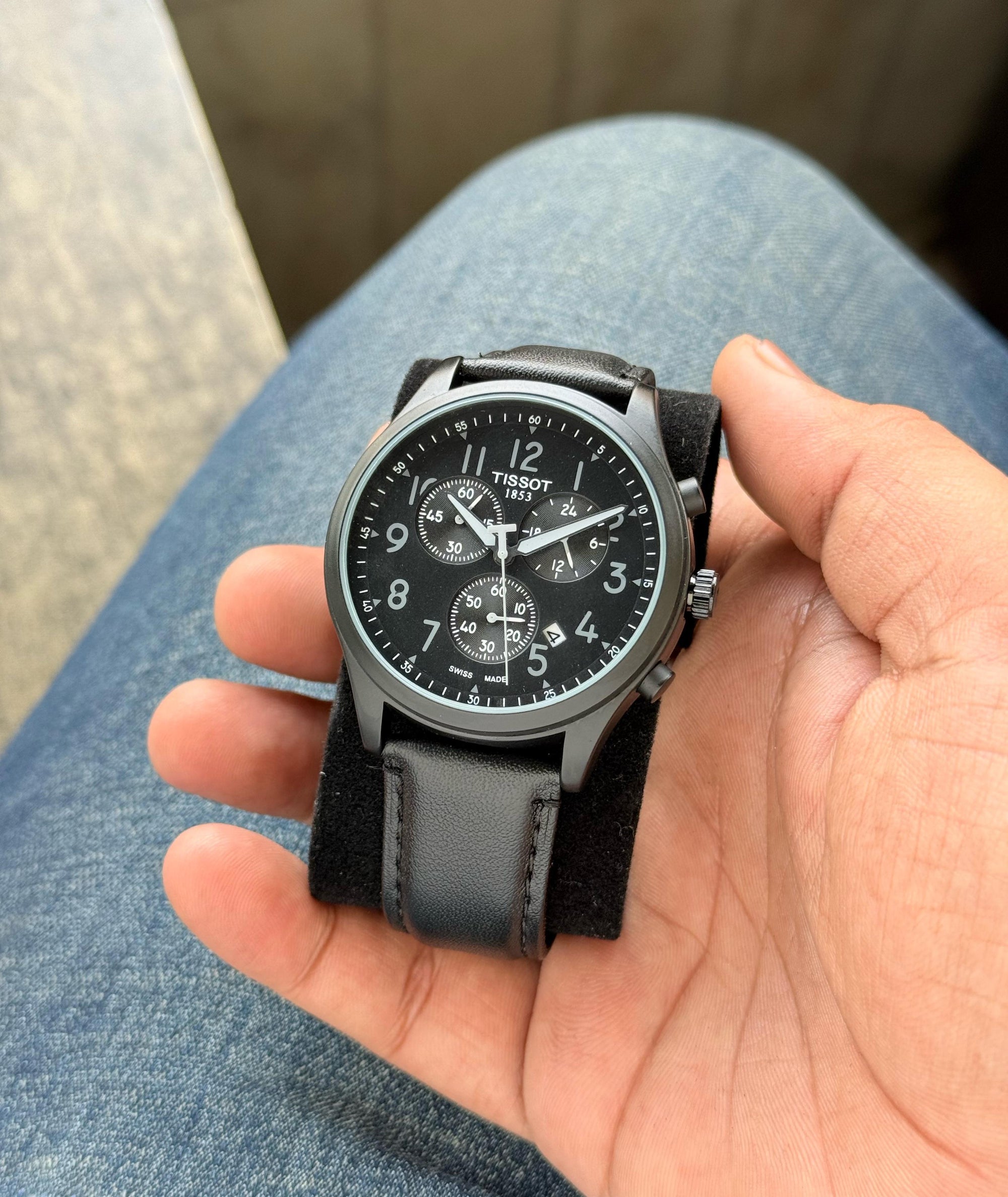 Men's Chronograph Watch with Black Dial & Leather Strap"