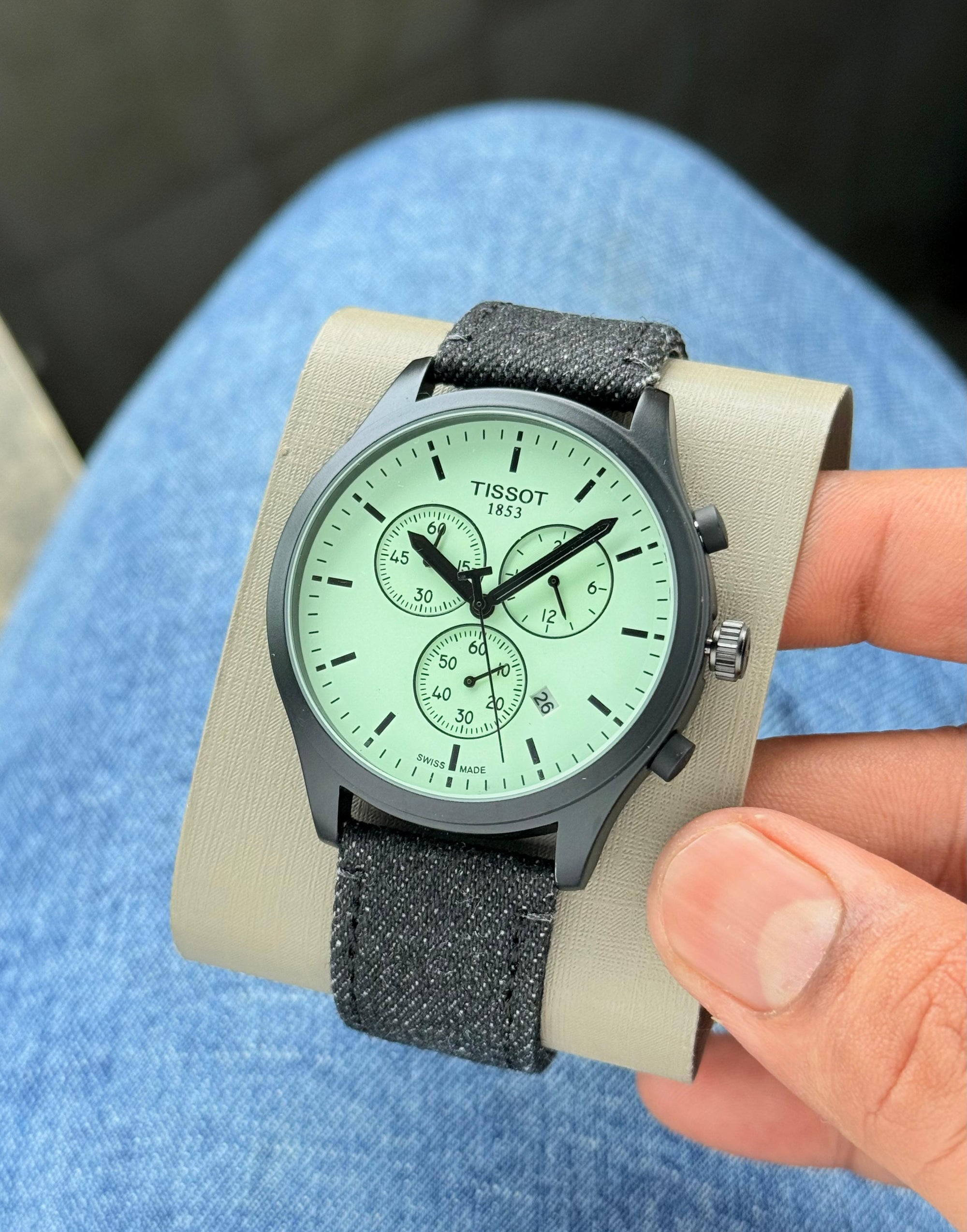 Classic Chronograph Round Watch T Sports